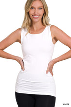 Load image into Gallery viewer, SCOOP NECK SEAMLESS TANK TOP