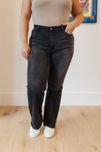 Load image into Gallery viewer, Eleanor High Rise Classic Straight Jeans in Washed Black