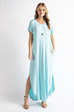 Load image into Gallery viewer, BASIC V NECK MAXI DRESS